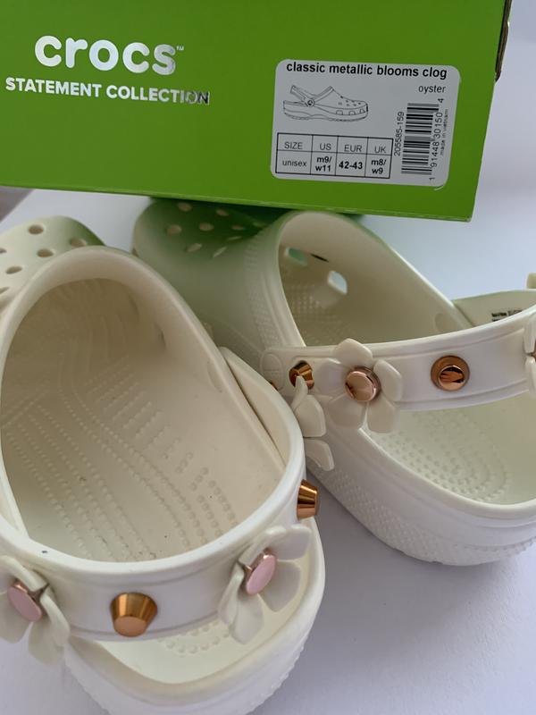 Crocs metallic cheap blooms