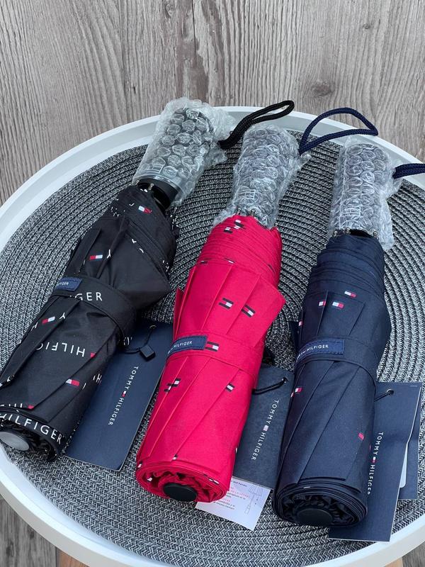 Tommy hilfiger beach umbrella hotsell