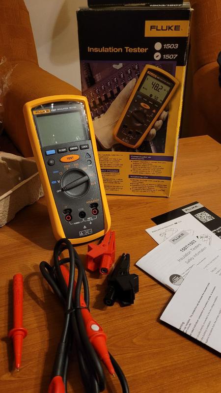 Измеритель сопротивления изоляции (мегаомметр) fluke 1507 — ціна 19000 ...