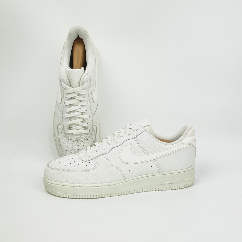 Nike air force 1 07 lv8 black croc hotsell