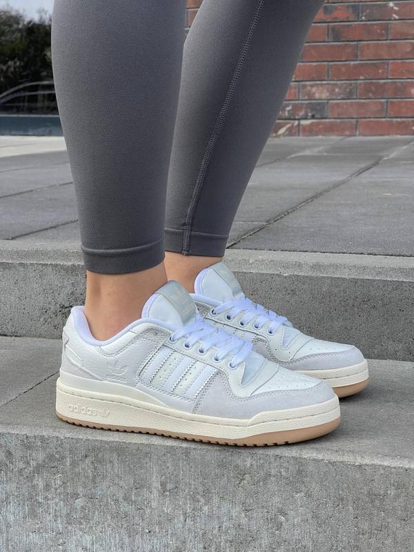 Женские кроссовки адидас adidas forum 84 low adv shoes beige fy7998 ...