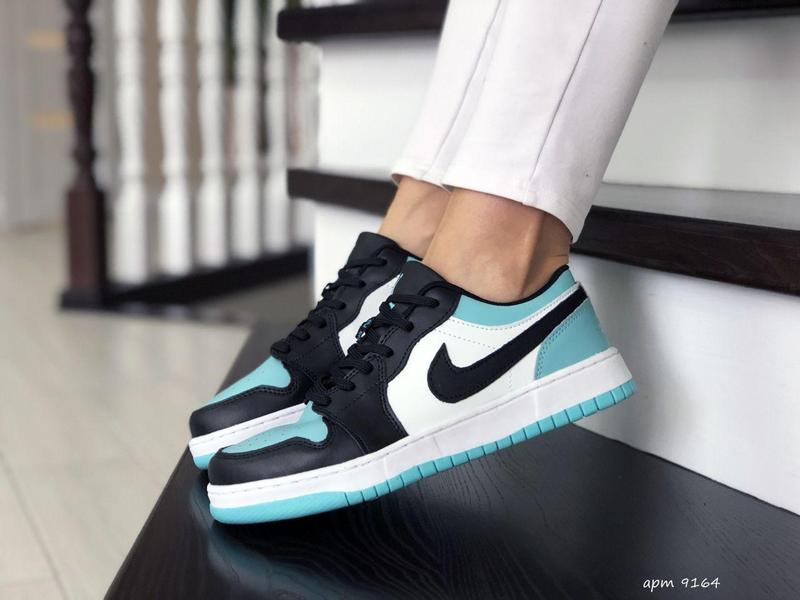 Nike 28s store