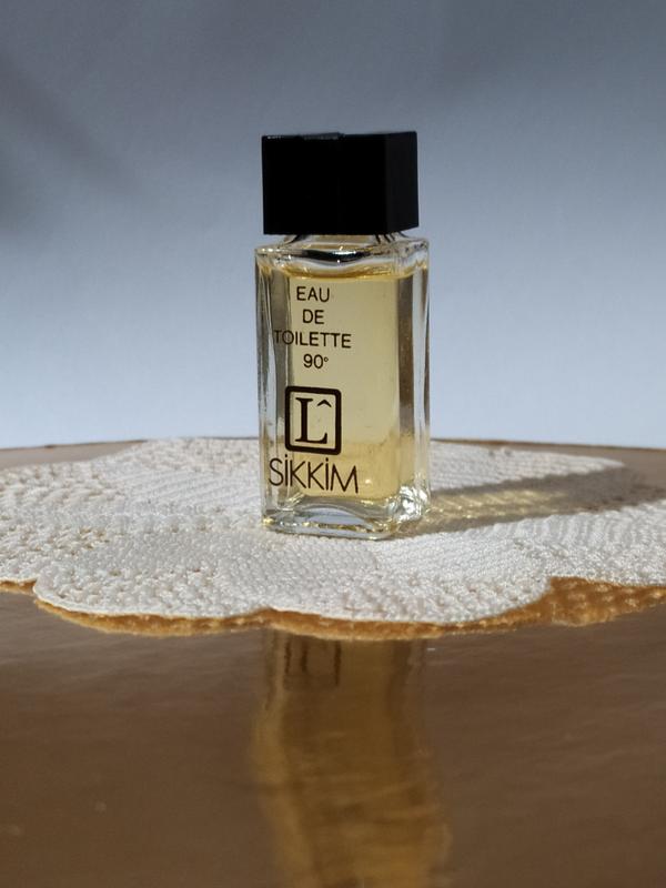 新品　ランコム　シッキム　Sikkim Lancome parfum 115ml 新品ランコムシッキムSikkim Lancome parfum 115ml