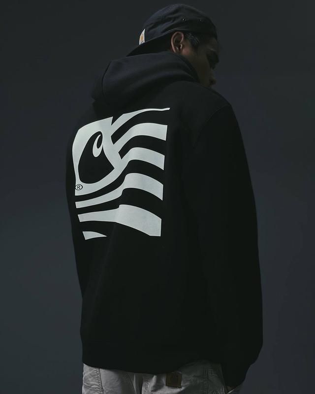 Чорне худі carhartt big back logo, кархарт, лого, логотип, з принтом ...