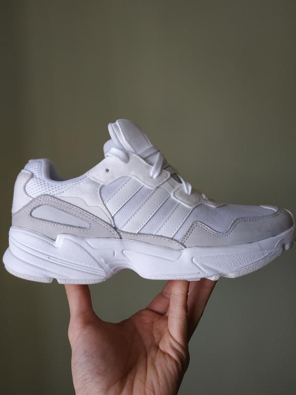 Оригінал adidas yung (ee3682) — цена 1500 грн в каталоге Кроссовки ✓ Купить  мужские вещи по доступной цене на Шафе | Украина #34877615