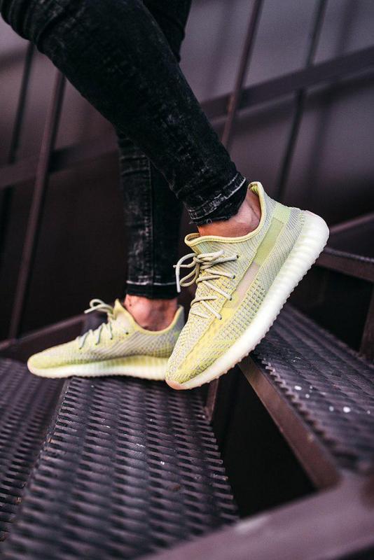 adidas yeezy antlia reflective