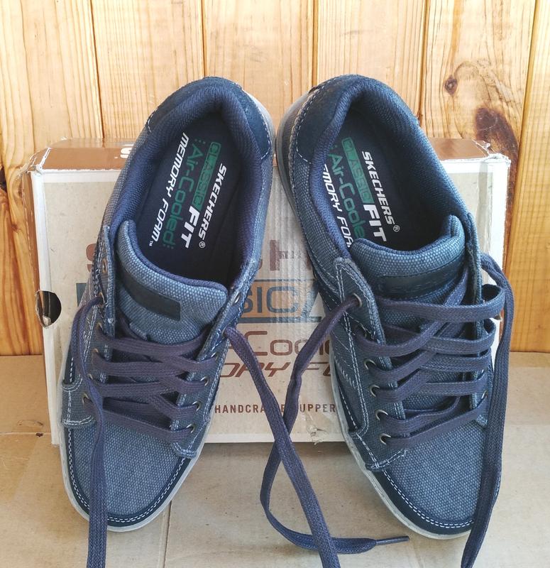 skechers classic fit air cooled