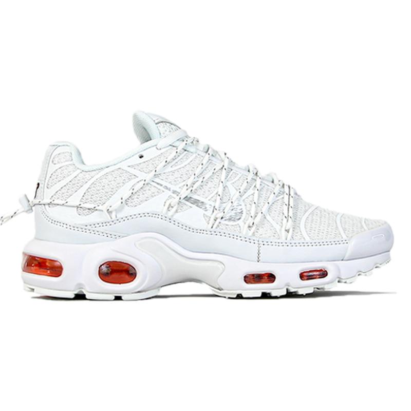 White and orange store air max plus