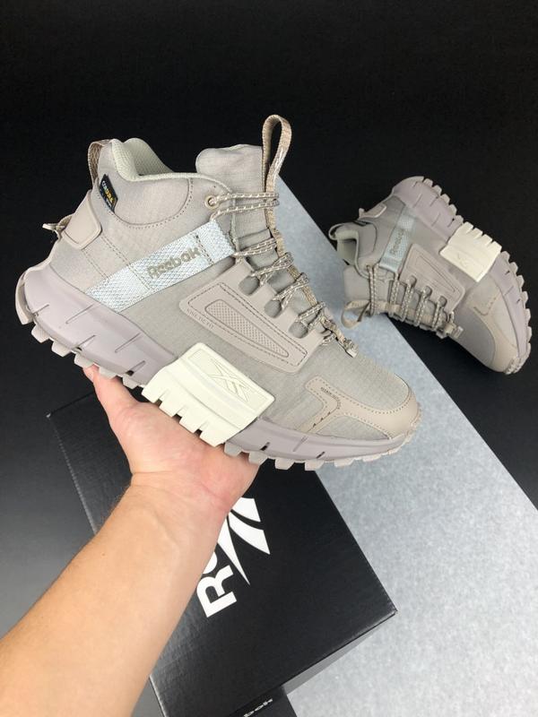 Женские зимние кроссовки на меху reebok zig kinetica fit бежевые зима ...