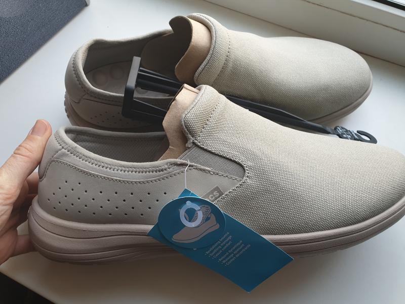 crocs reviva canvas slip on