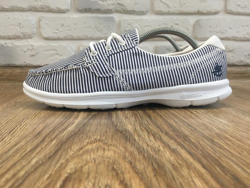 skechers go step sandy