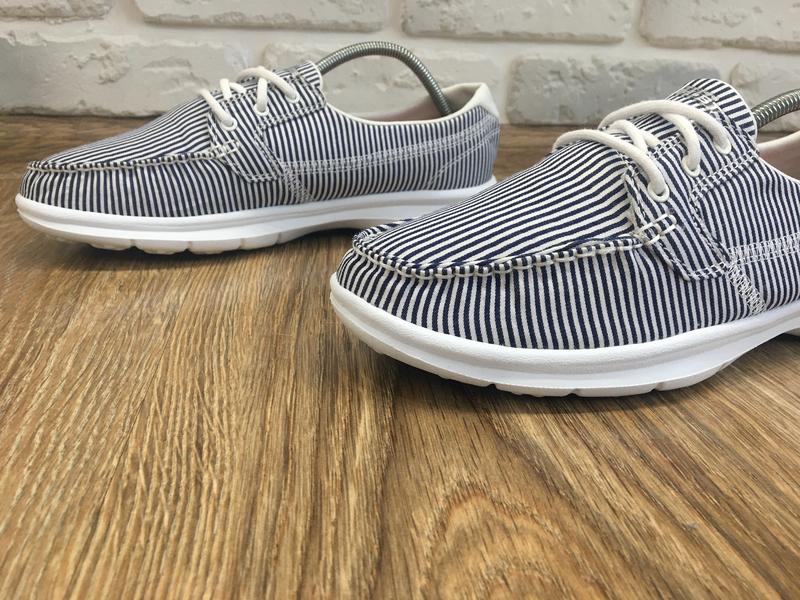 skechers go step sandy