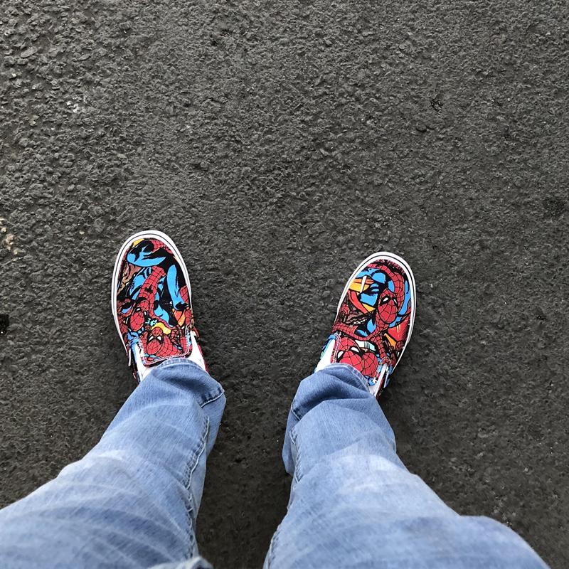 Spiderman vans slip on online