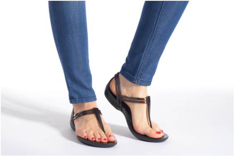 crocs isabella t strap sandals