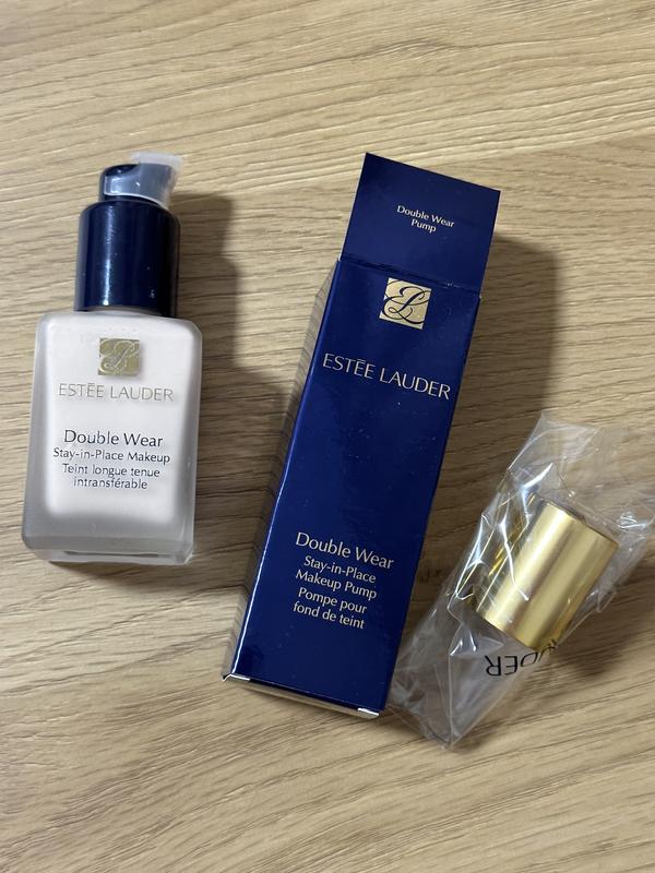 Тональный estée lauder double wear — цена 850 грн в каталоге Тональный ...