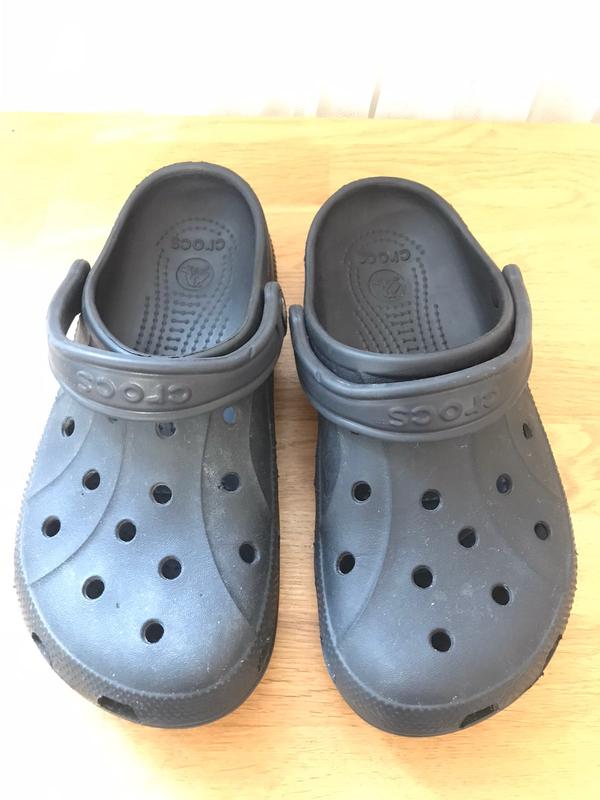 olx crocs 38