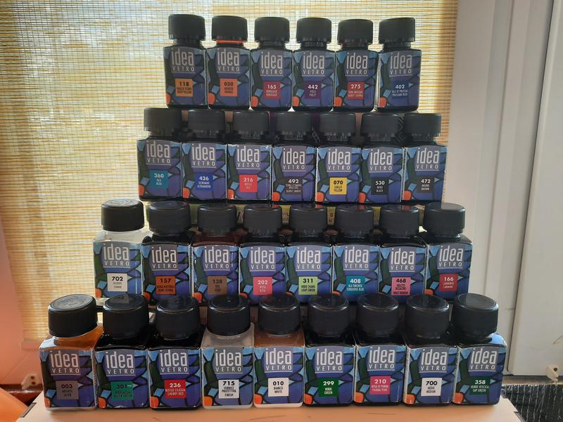 Idea vetro витражные краски. Витражные краски по стеклу idea vetro. Maimeri idea vetro № 426 ультрамарин. Idea vetro витражные краски. Краска для керамики idea vetro.