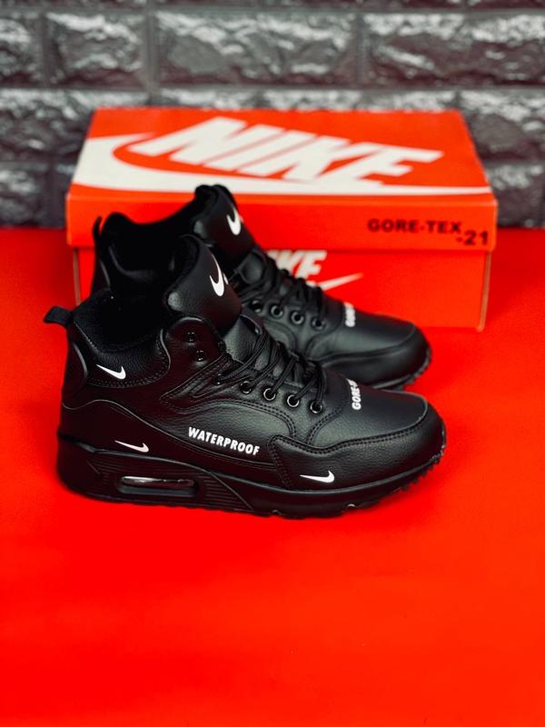 Nike air sale max waterproof