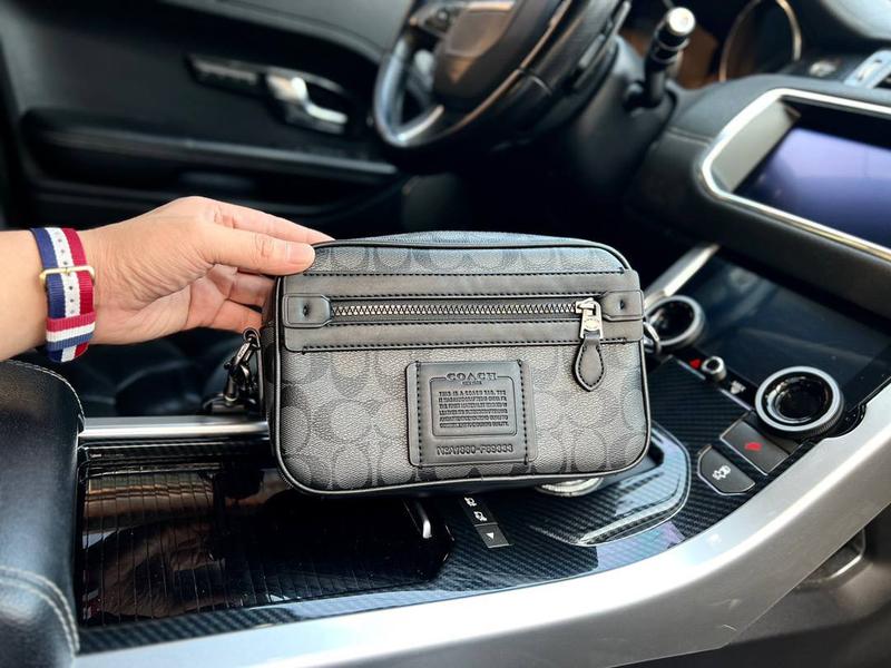 Coach academy crossbody deals