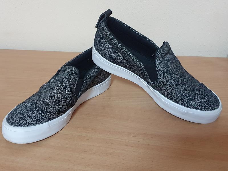 Adidas honey 2.0 slip on hotsell