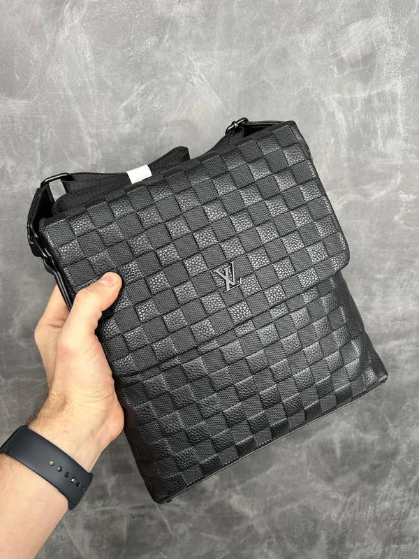 Мужская сумка louis vuitton через плечо — цена 2295 грн в каталоге ...
