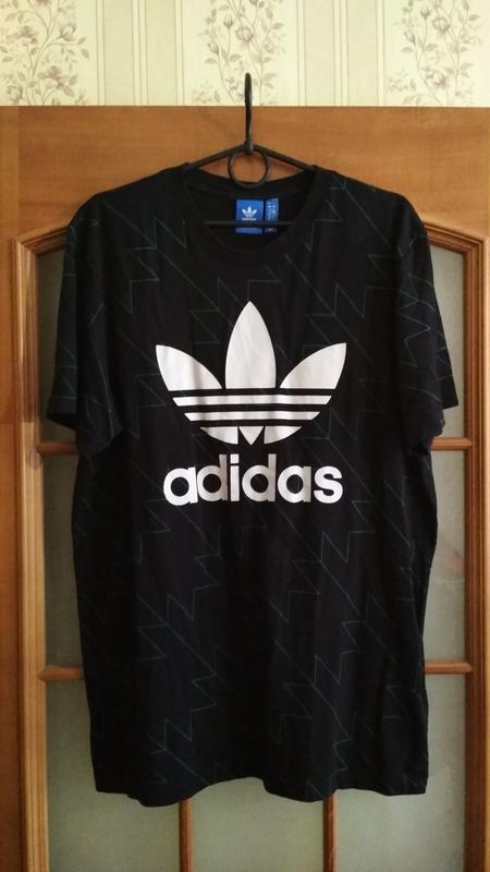 adidas center logo t shirt m l Adidas 529