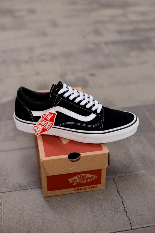 Vans classic hot sale black