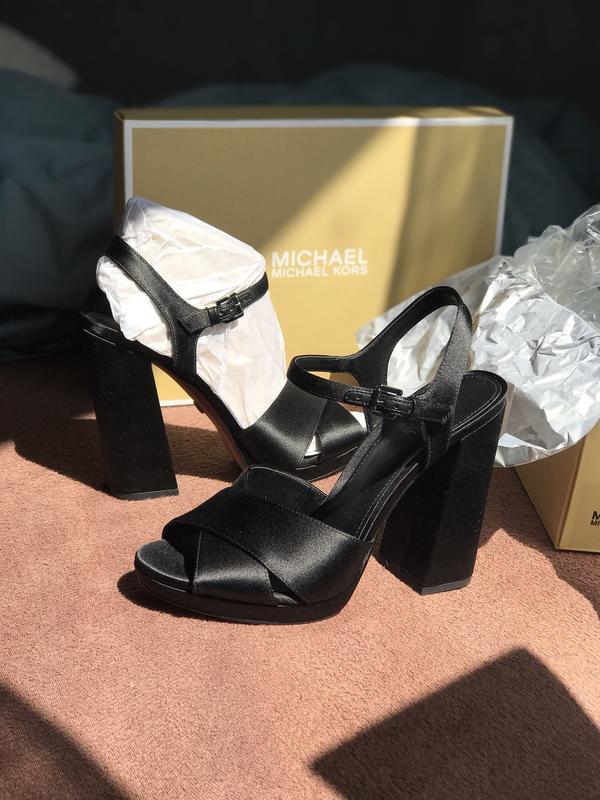 michael kors alexia platform