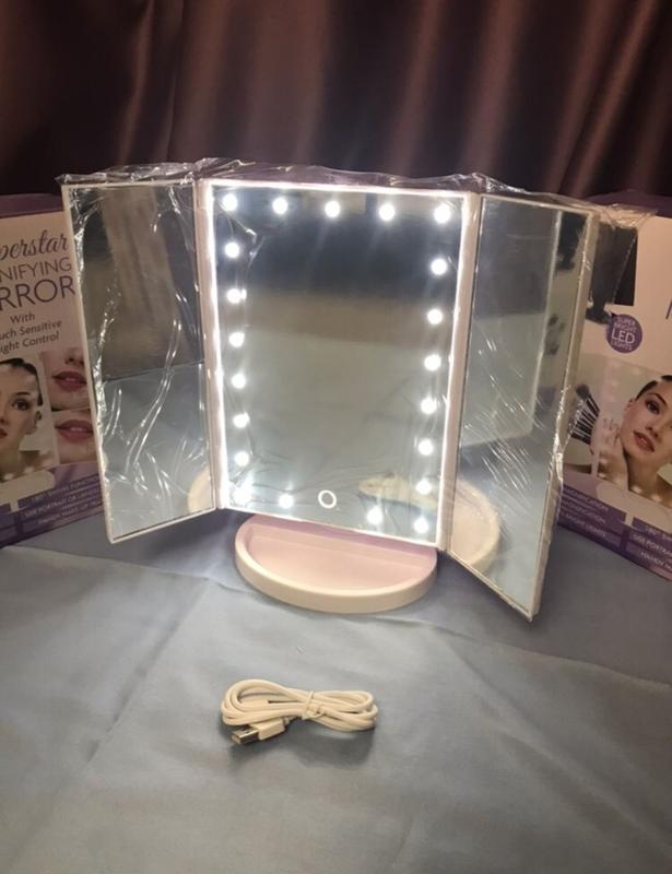 Тройное зеркало-книжка для макияжа с лед подсветкой. New Style, цена - 330  грн, #37316941, купить по доступной цене | Украина - Шафа