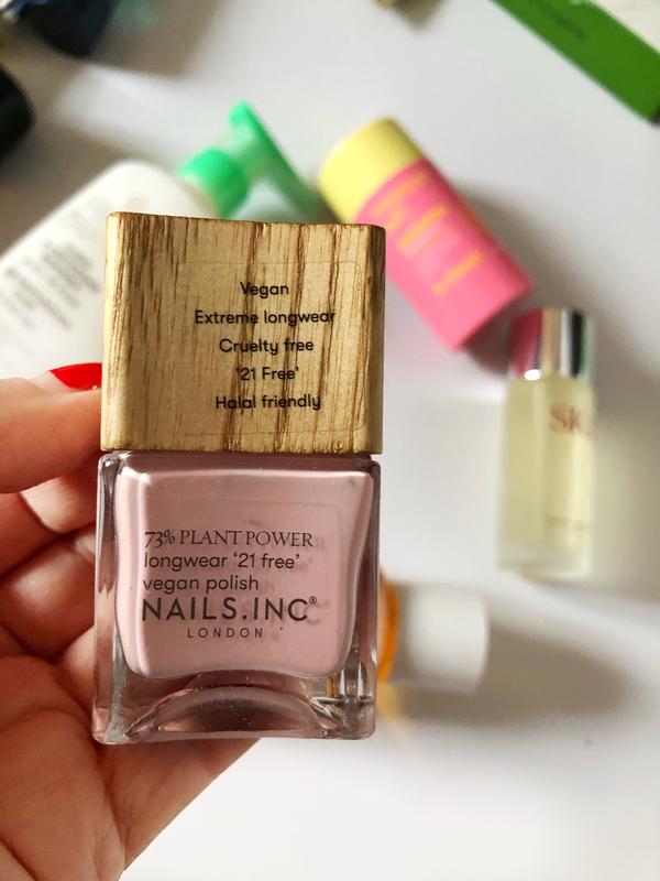 Веганский высокостойкий лак для ногтей nails inc. vegan nail polish — цена 299 грн в каталоге