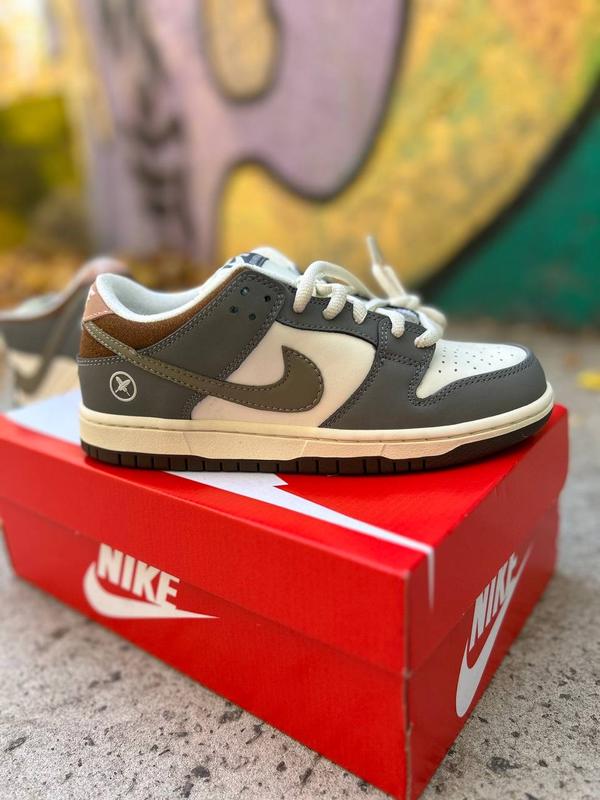 Стильные мужские кроссовки nike sb dunk low yuto horigome серые