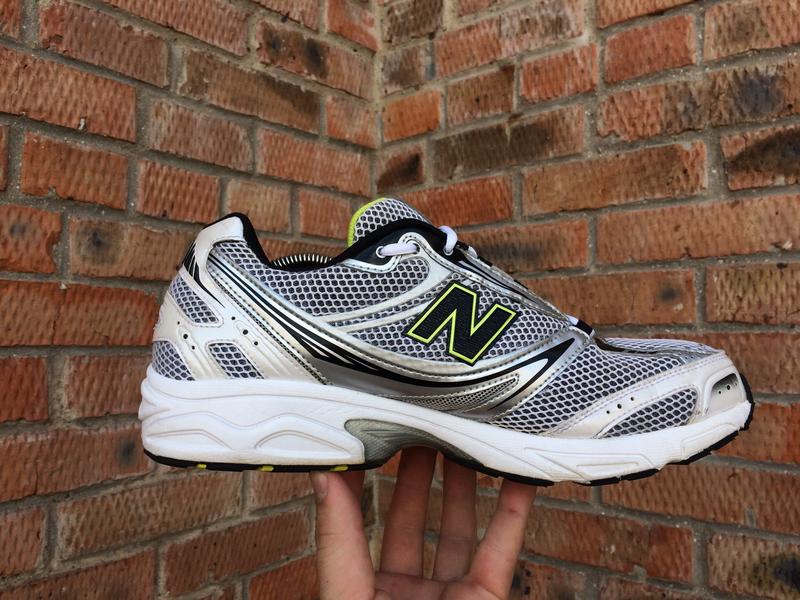 new balance 738