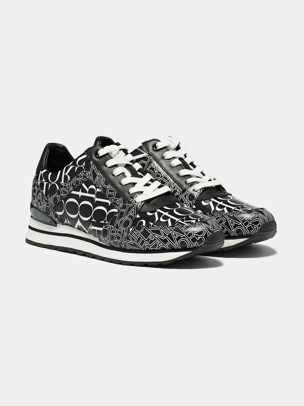 billie newsprint logo leather trainer