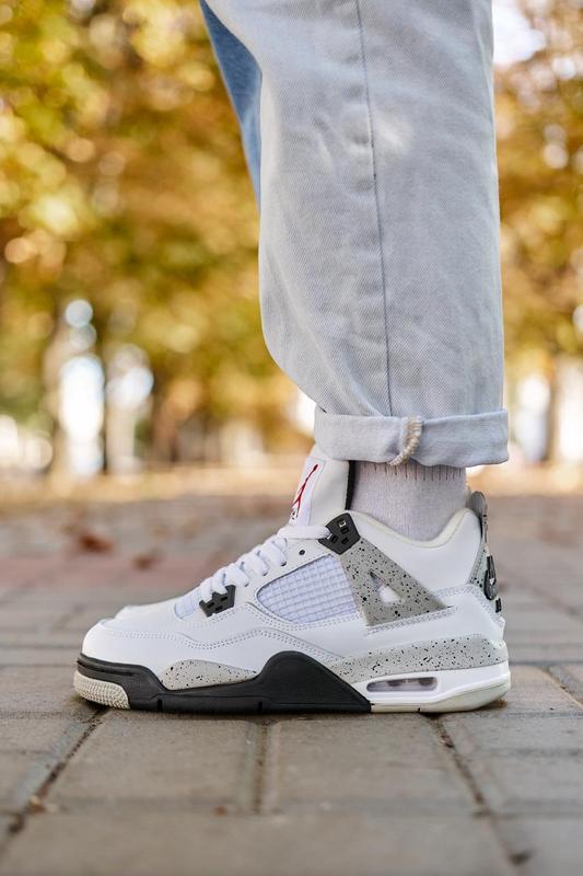 Nike jordan hotsell retro white