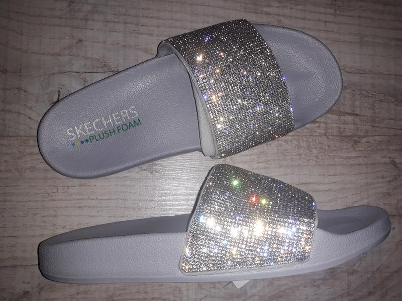 skechers plush foam slides