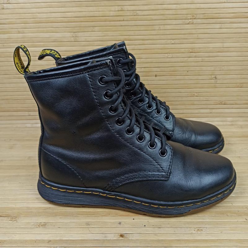 Dr martens newton outlet 38