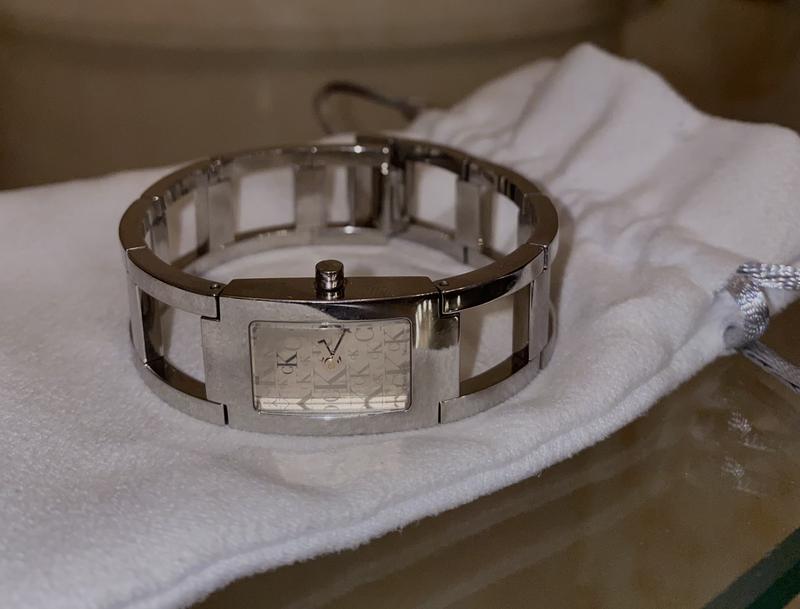 Calvin klein o2 hotsell