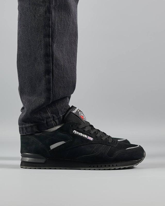 M reebok 2025