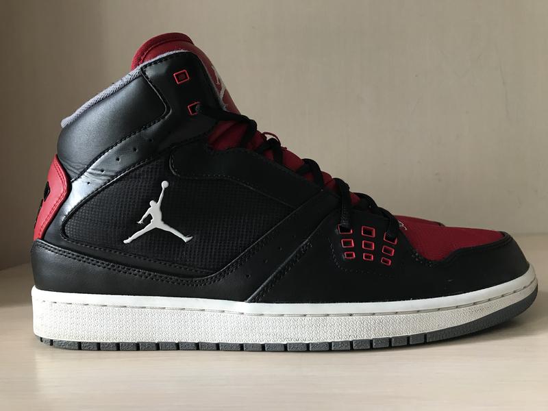 jordan 1 flight black