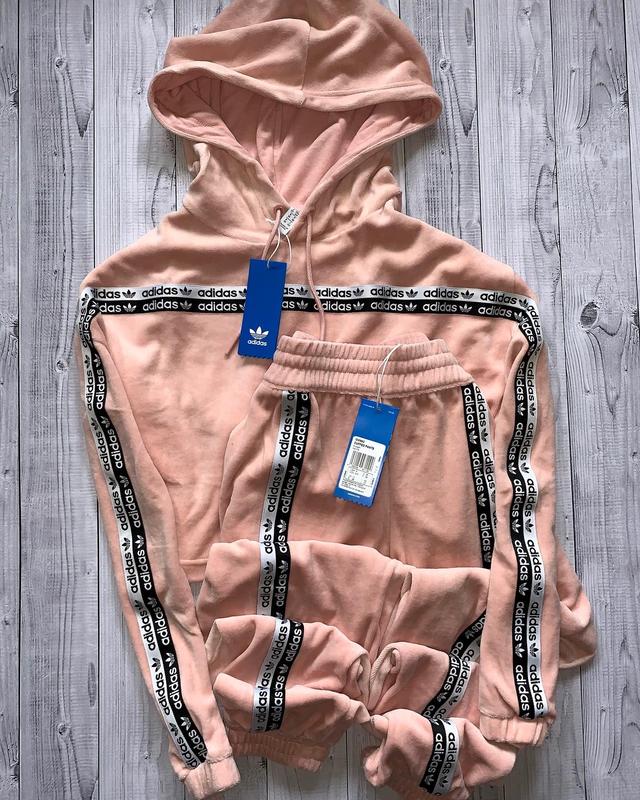 Zhenskij Sportivnyj Kostyum Adidas Velyur Iz Novyh Kollekcij Novyj Rozovyj Adidas Original Adidas Cena 2500 Grn 39158128 Kupit Po Dostupnoj Cene Ukraina Shafa