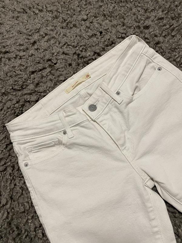 711 w26 l32 levis 550 144411830
