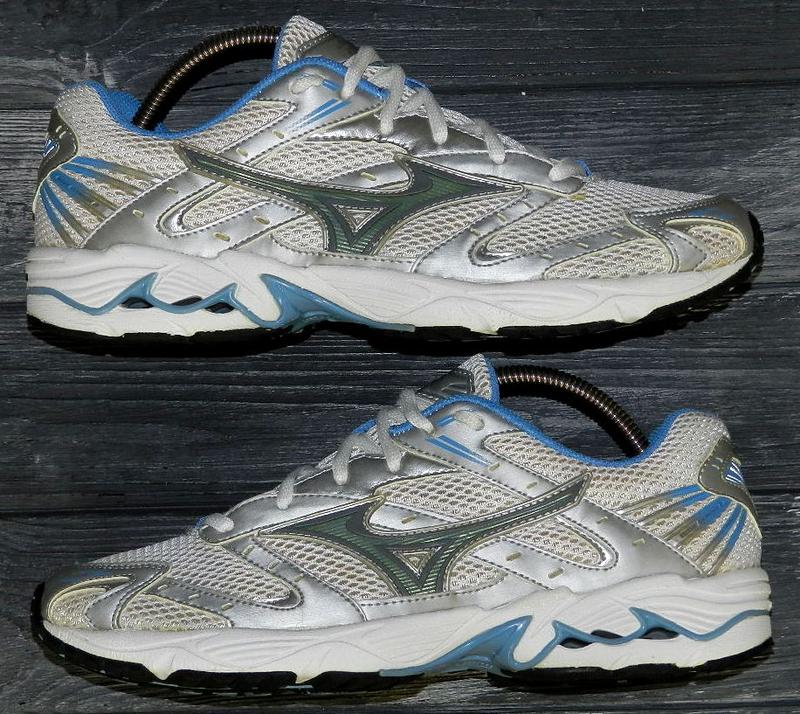 mizuno wave genesis 2