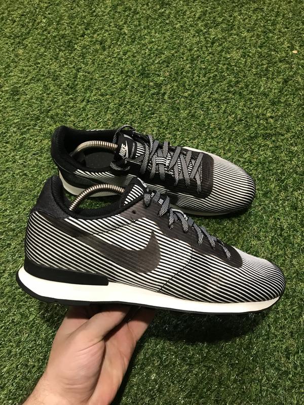 nike internationalist knit jacquard moire qs Nike 1000