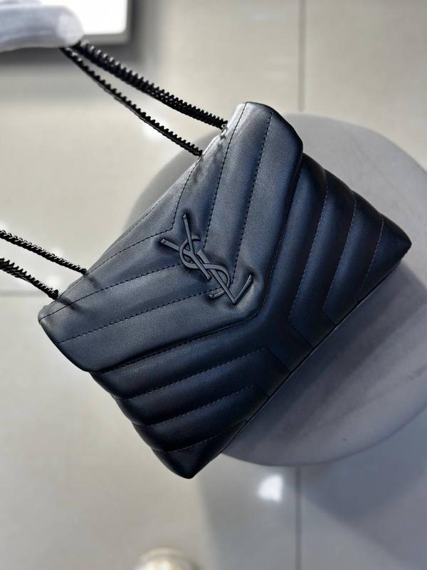 saint laurent niki medium leather bag item 4500 144557472 saint laurent victoire leather shoulder bag