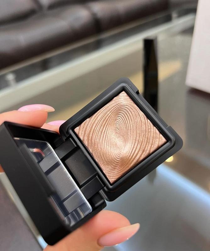Тени для век kiko milano — цена 300 грн в каталоге Тени для век Купить ...