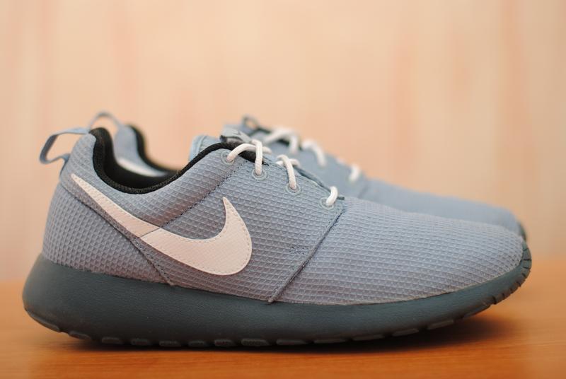 nike roshe run 40