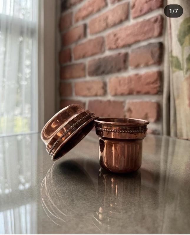 Продам два винтажных кашпо из латуни состояние отличное — ціна 1100 грн ...