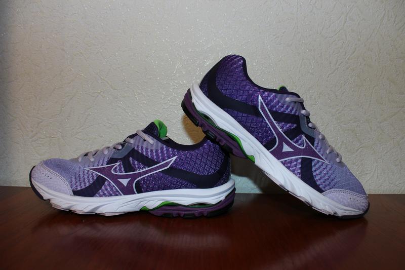 mizuno wave elevation grey