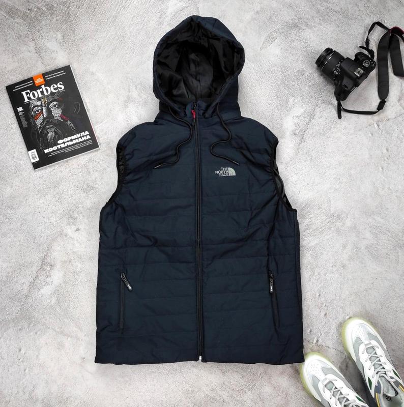 Чоловіча утеплена жилетка the north face синя — ціна 1100 грн у ...