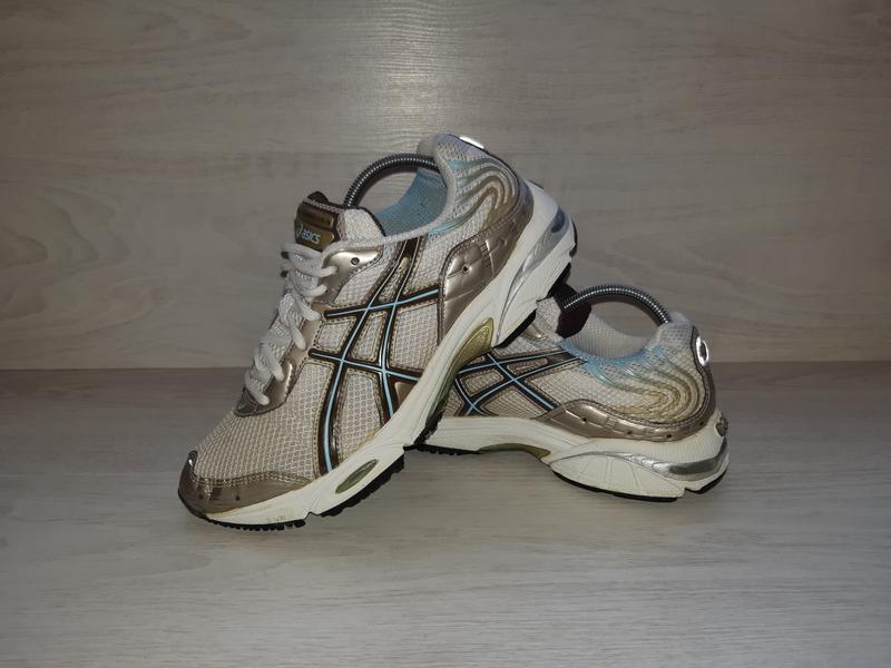 asics cumulus 9